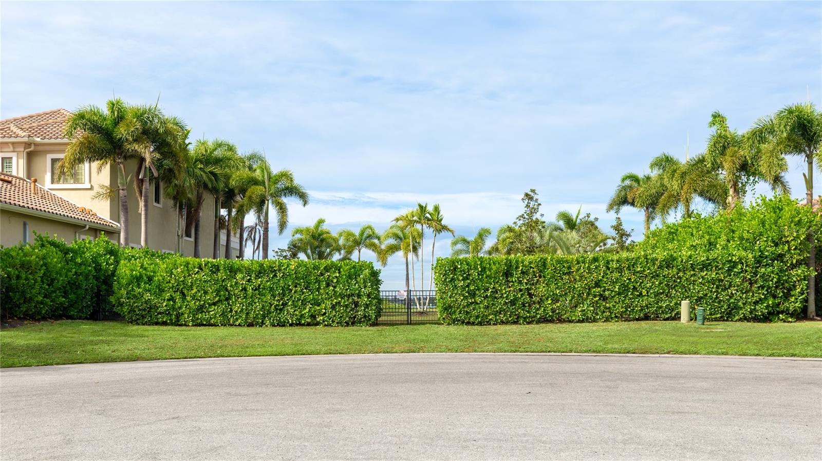 Image 5 of 22 For 4223 Hawk Island Drive