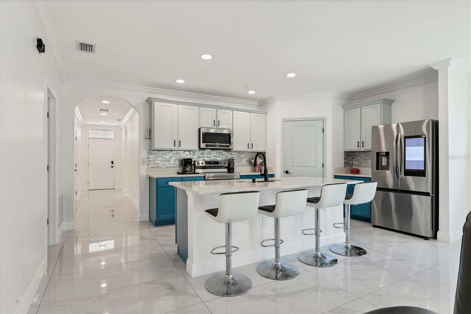 Image 3 of 48 For 177 Tierra Verde Way