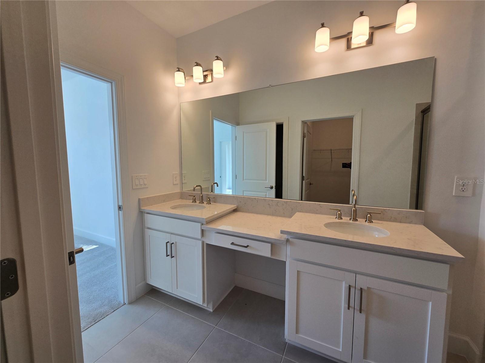 Image 10 of 36 For 16066 Ivy Ridge Court