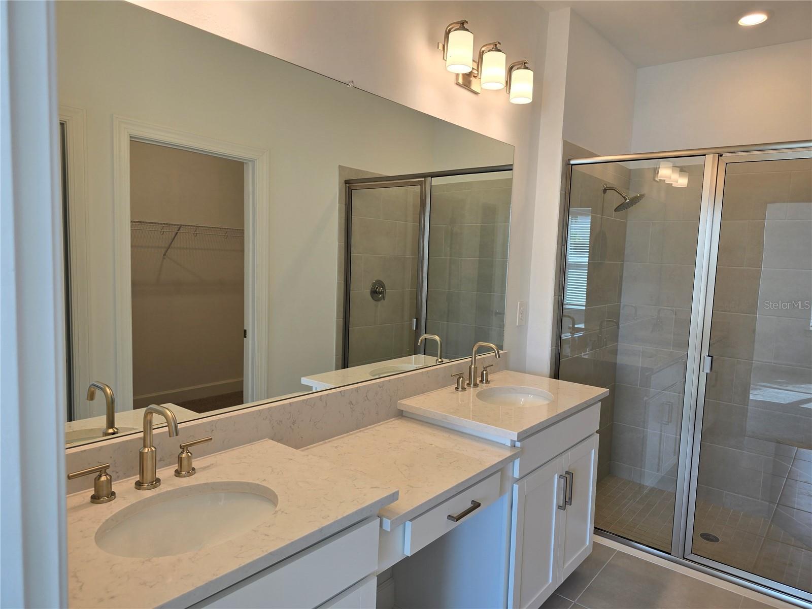 Image 6 of 36 For 16066 Ivy Ridge Court