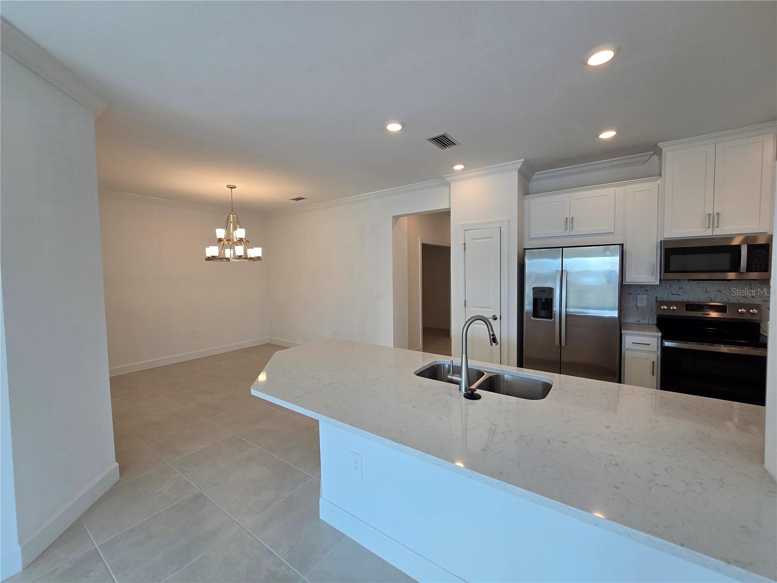 Image 9 of 36 For 16066 Ivy Ridge Court