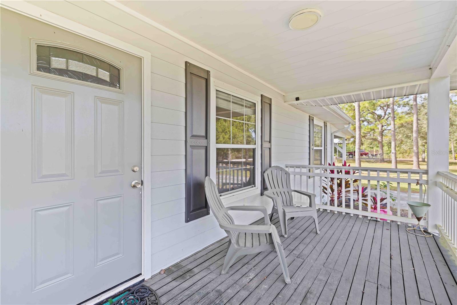 Image 3 of 36 For 12233 Caravan Drive