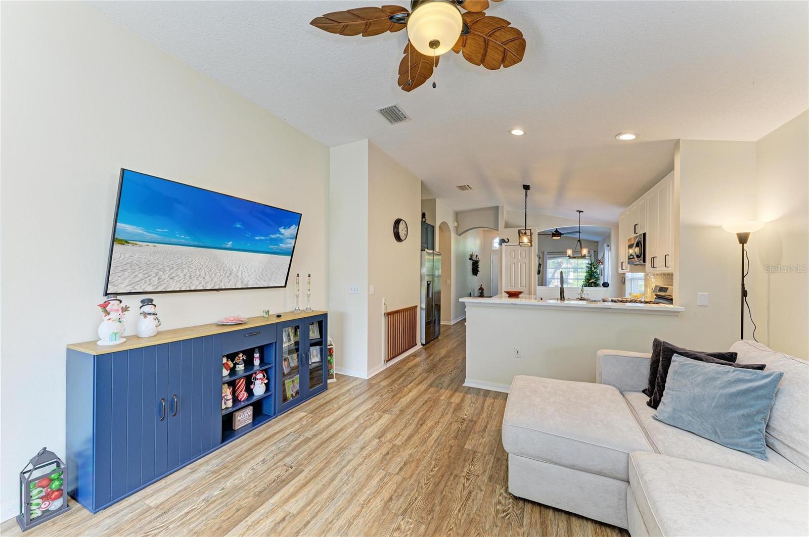 Image 15 of 82 For 11204 Coralbean Drive