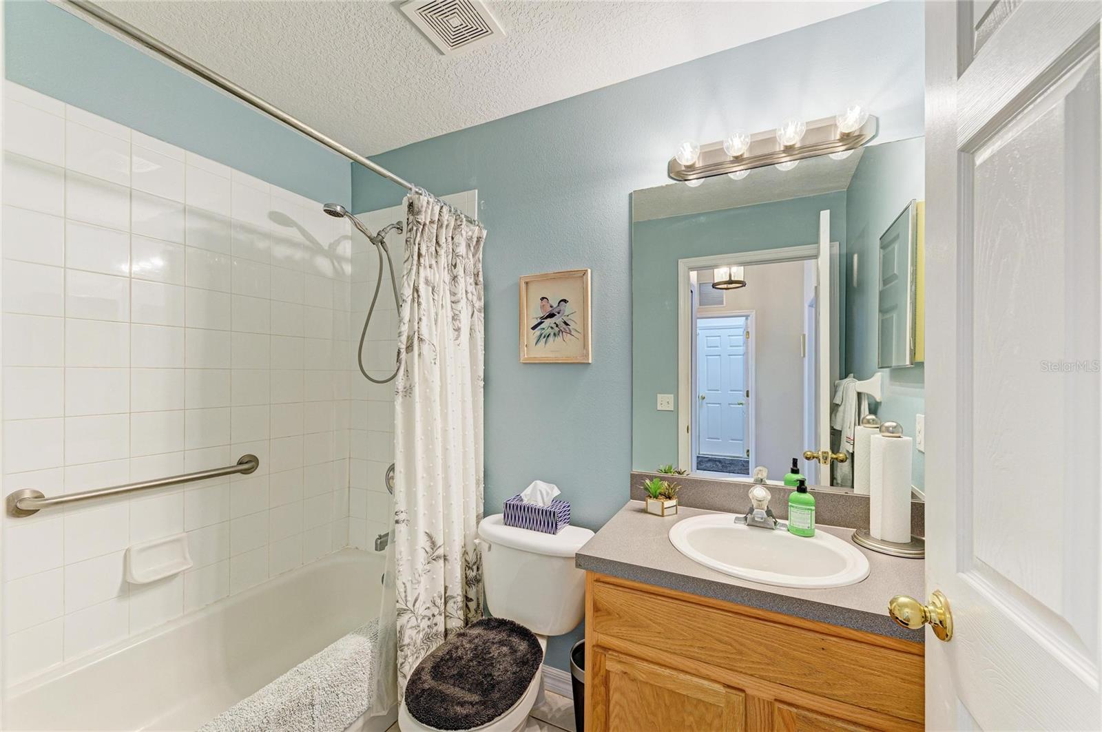 Image 29 of 82 For 11204 Coralbean Drive