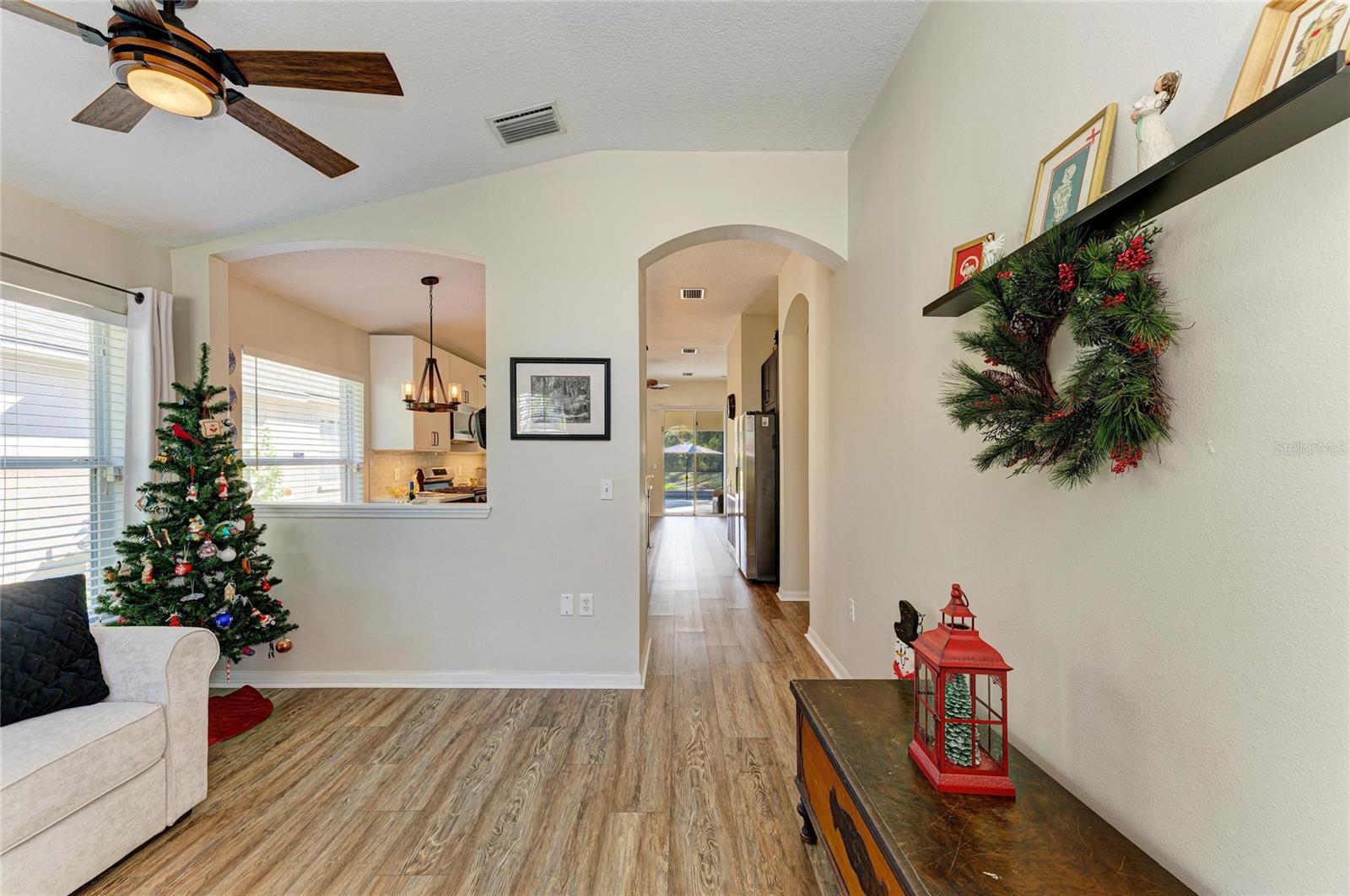 Image 7 of 82 For 11204 Coralbean Drive