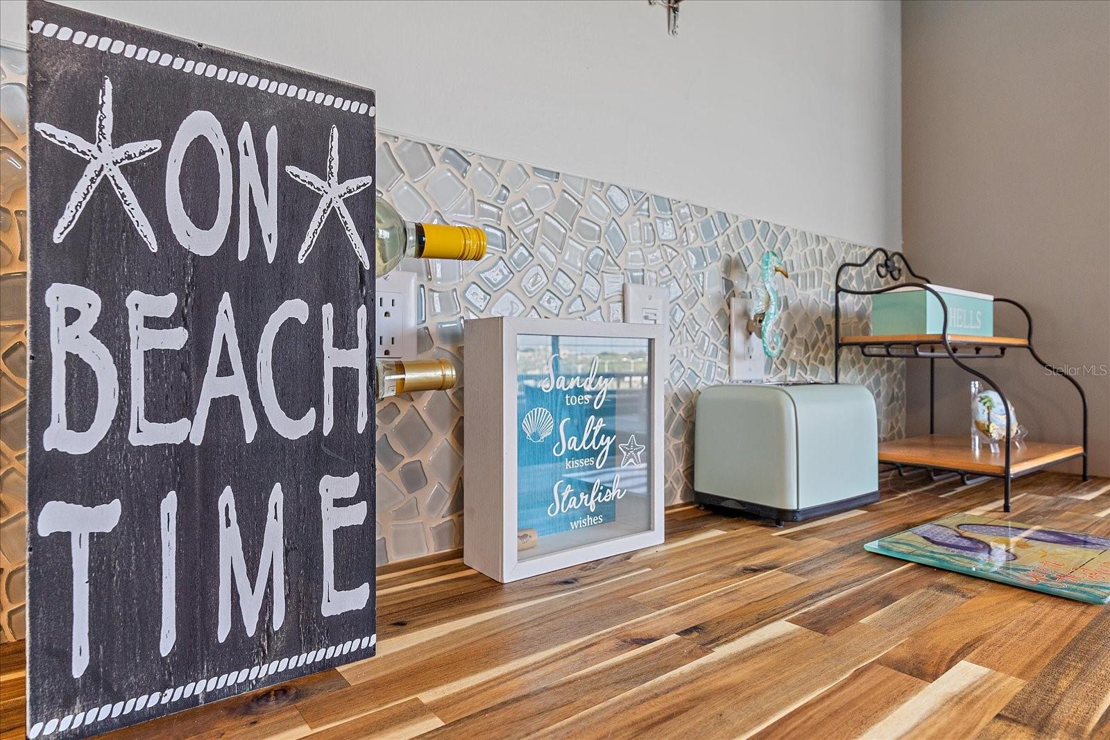 Image 6 of 26 For 4460 Ironwood Circle 403a