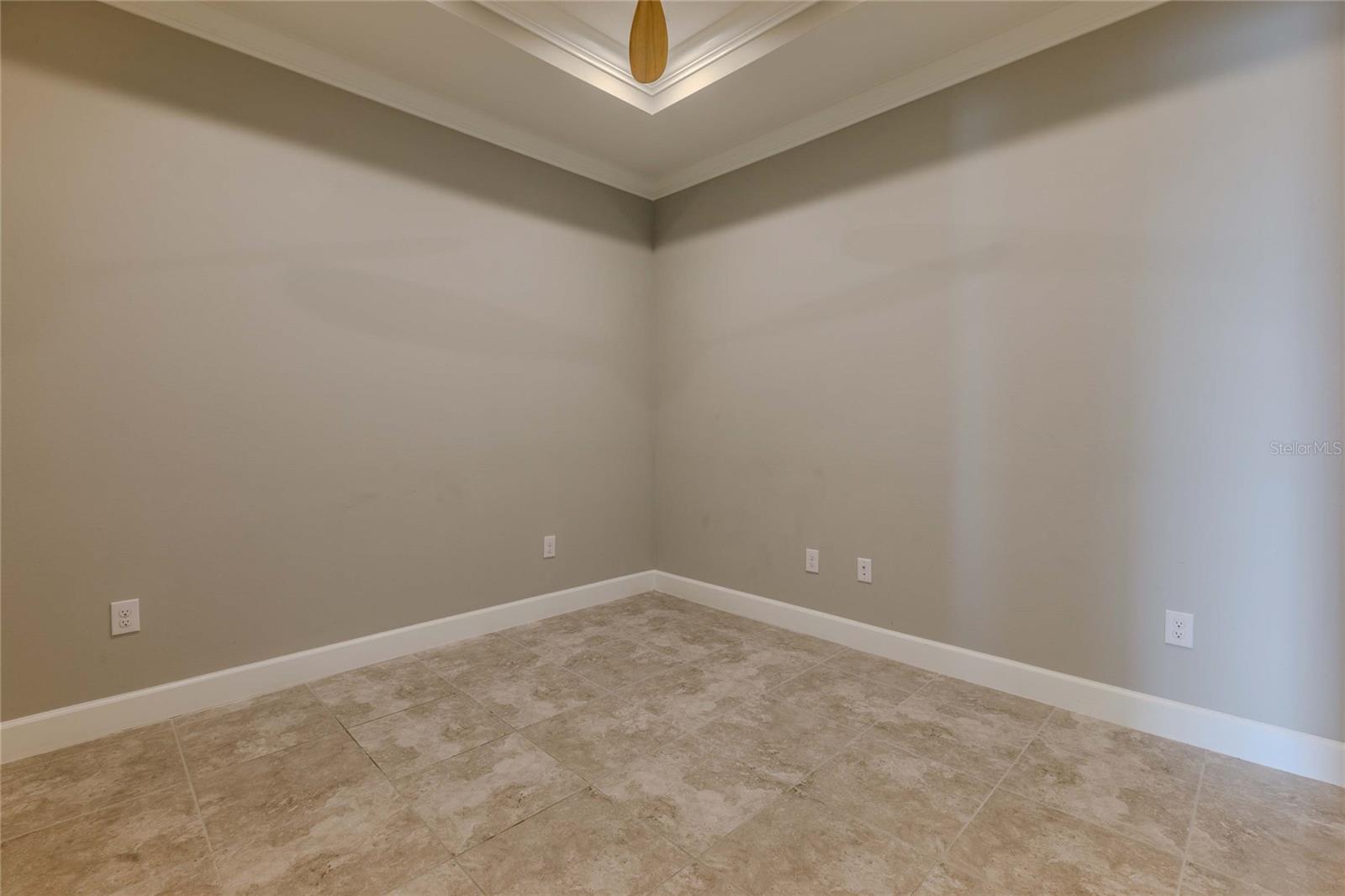 Image 20 of 53 For 10819 Wendover Drive