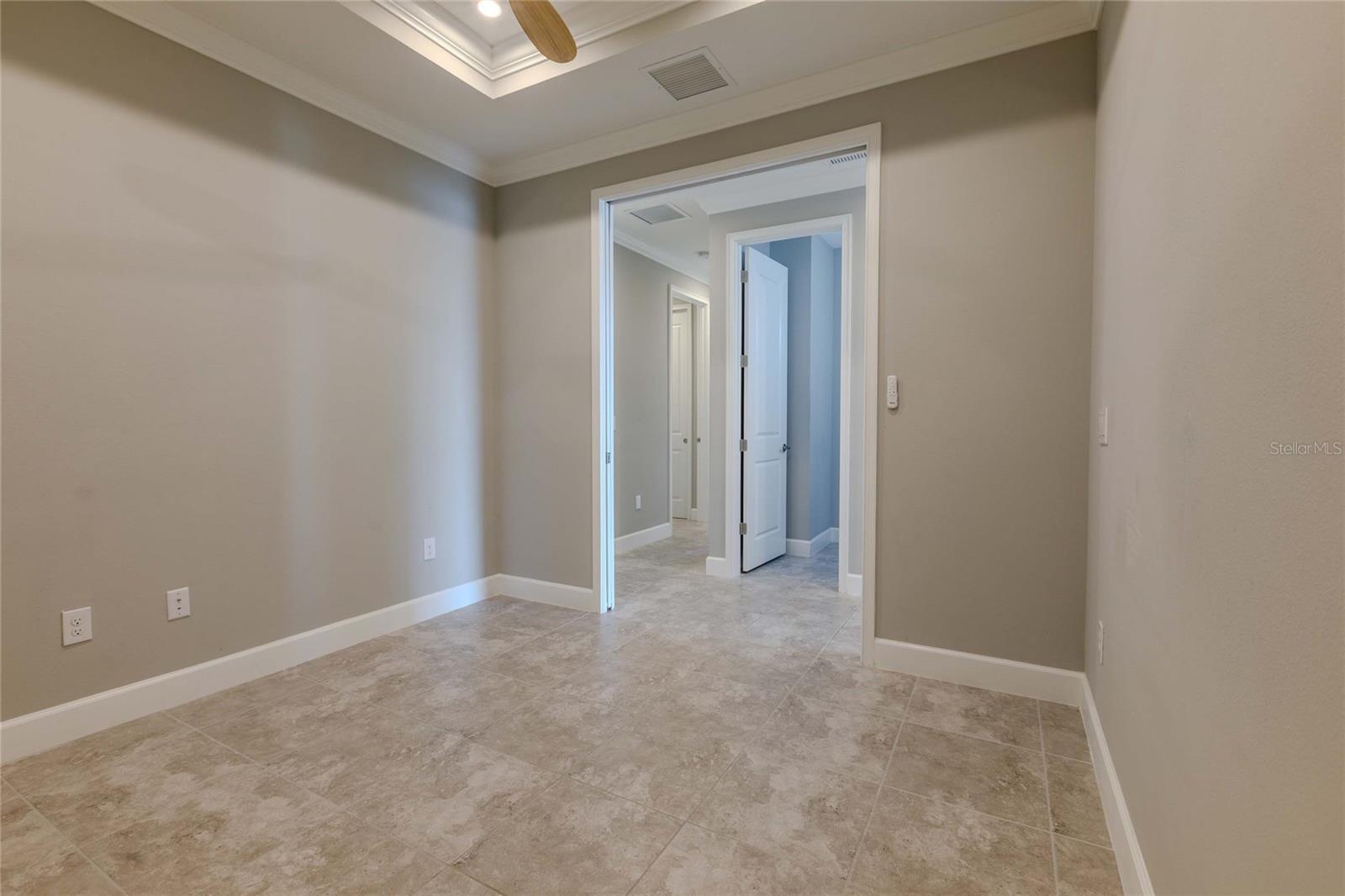 Image 22 of 53 For 10819 Wendover Drive