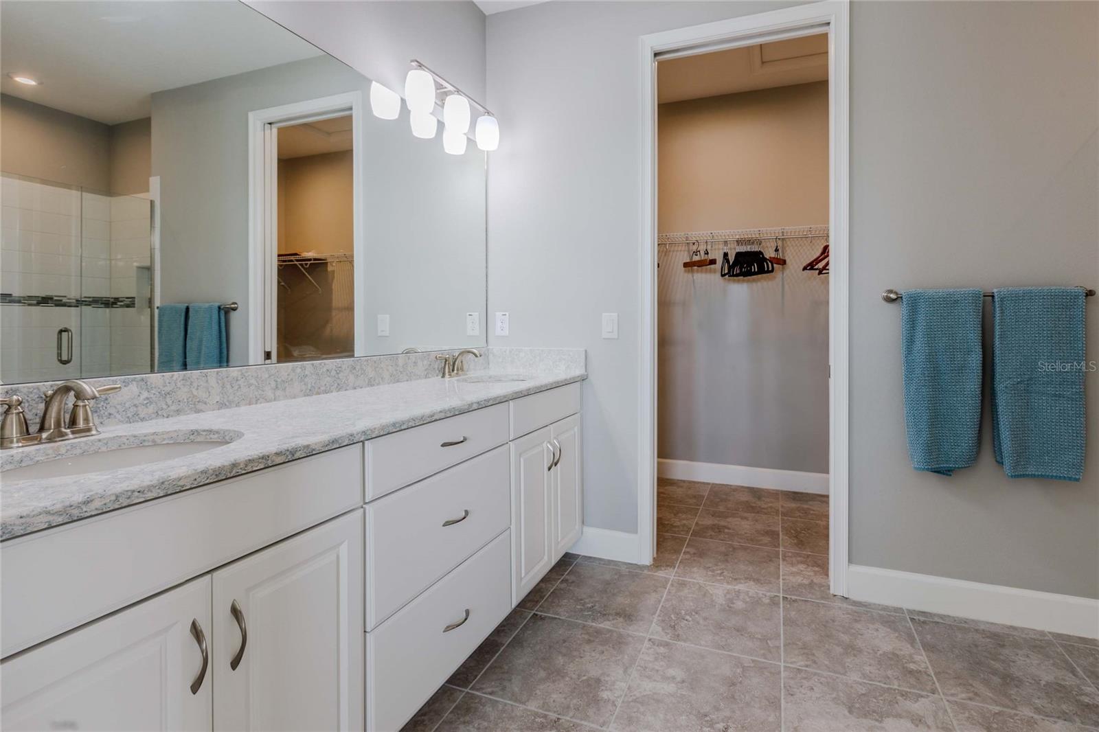 Image 26 of 53 For 10819 Wendover Drive