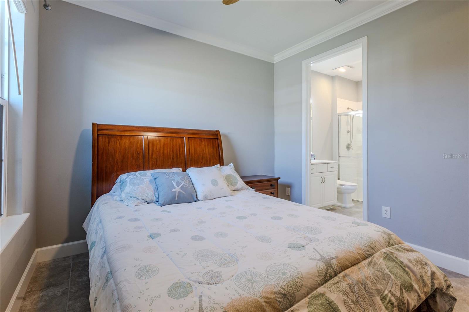 Image 31 of 53 For 10819 Wendover Drive