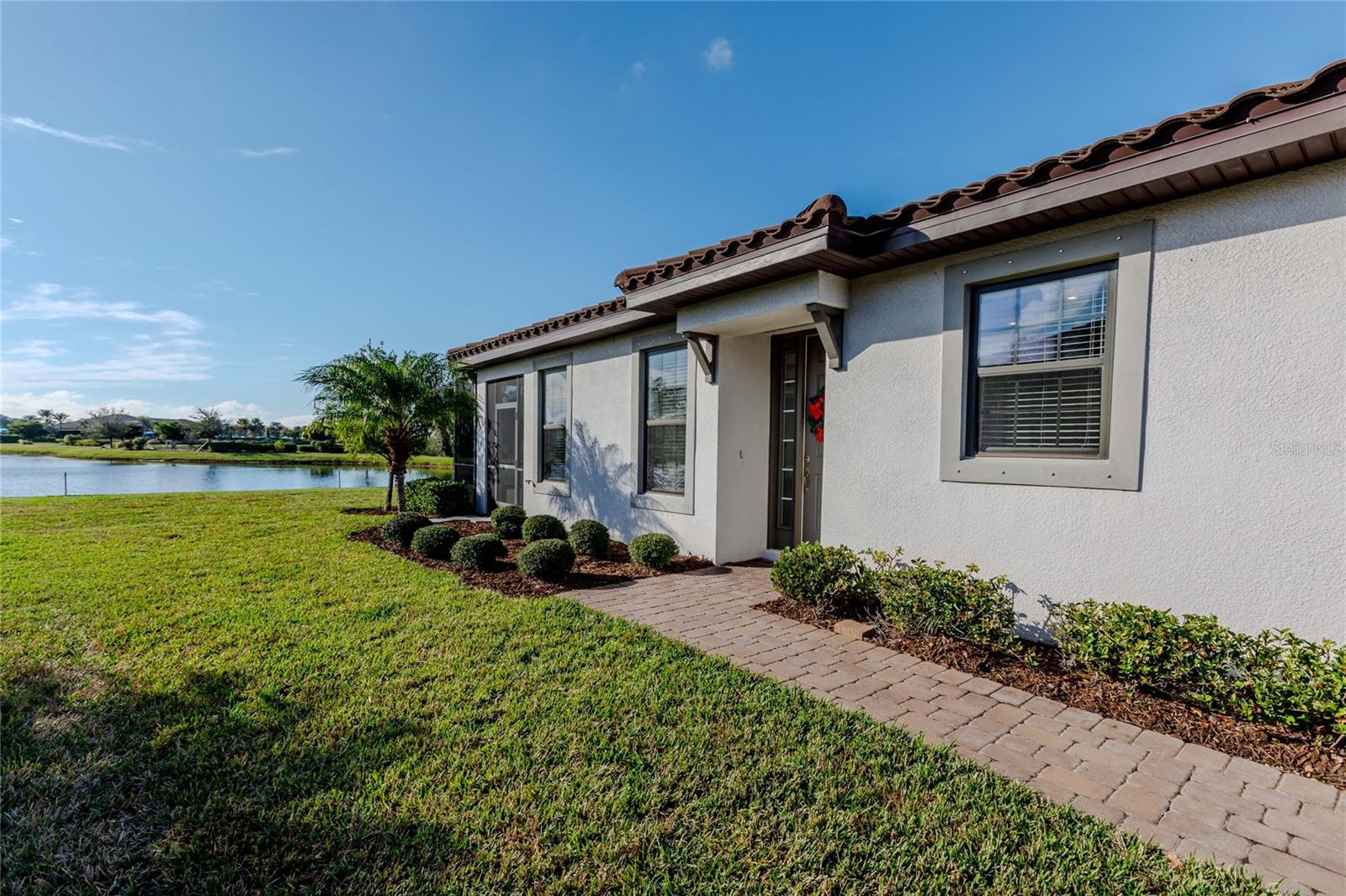 Image 4 of 53 For 10819 Wendover Drive