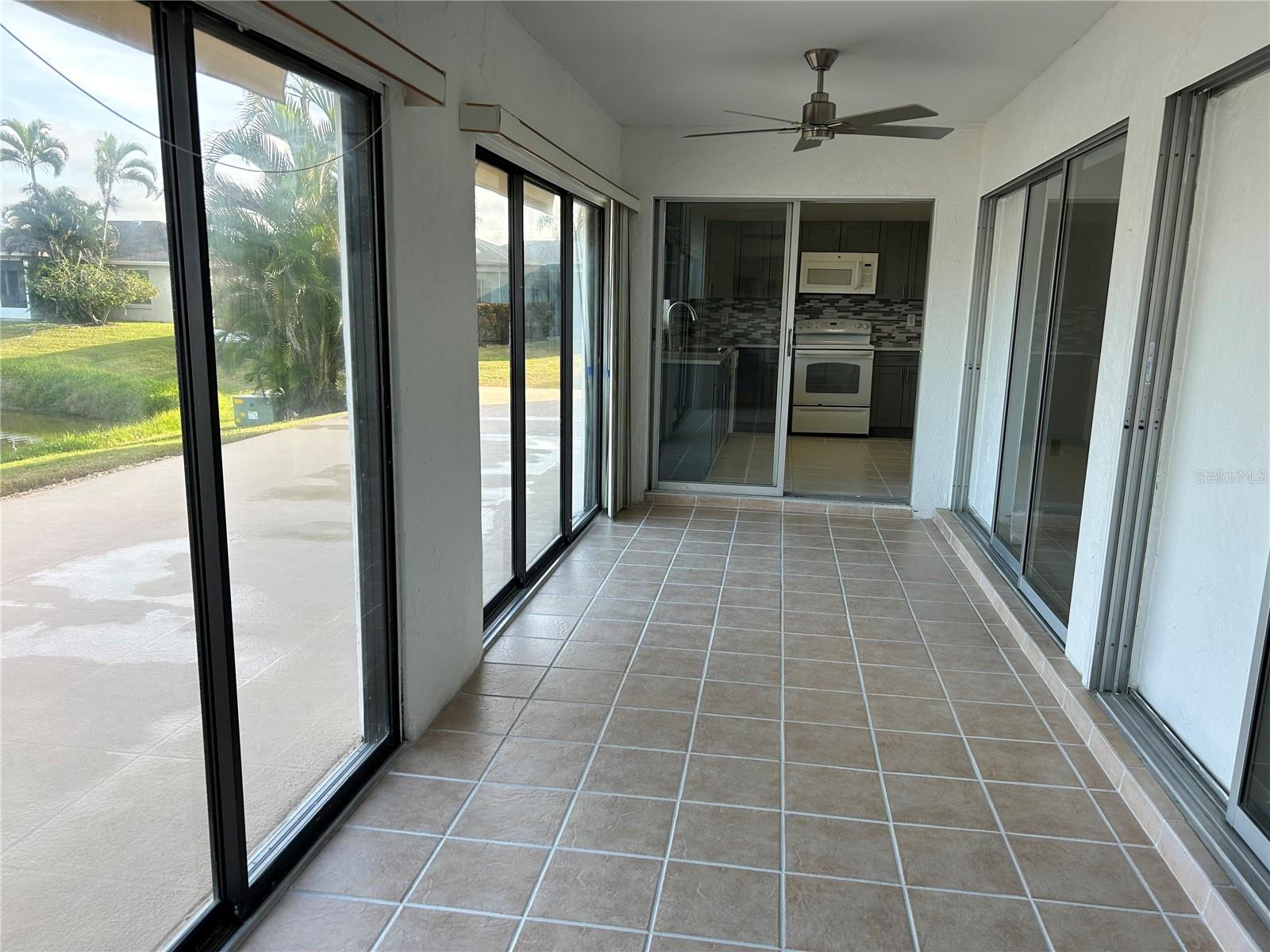 Image 17 of 30 For 8611 51st Avenue W