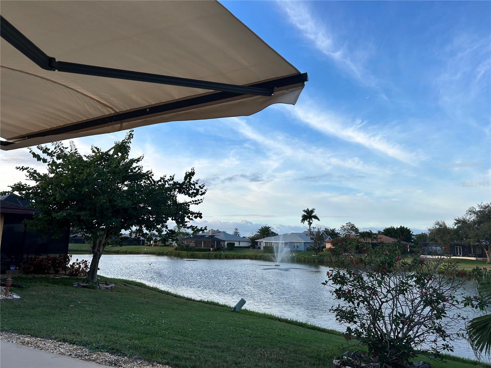 Image 6 of 30 For 8611 51st Avenue W