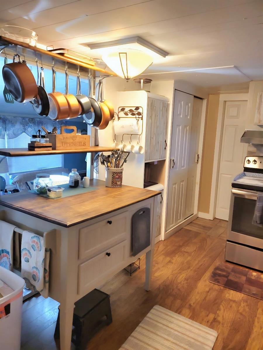 Image 11 of 56 For 6619 New Jersey Street