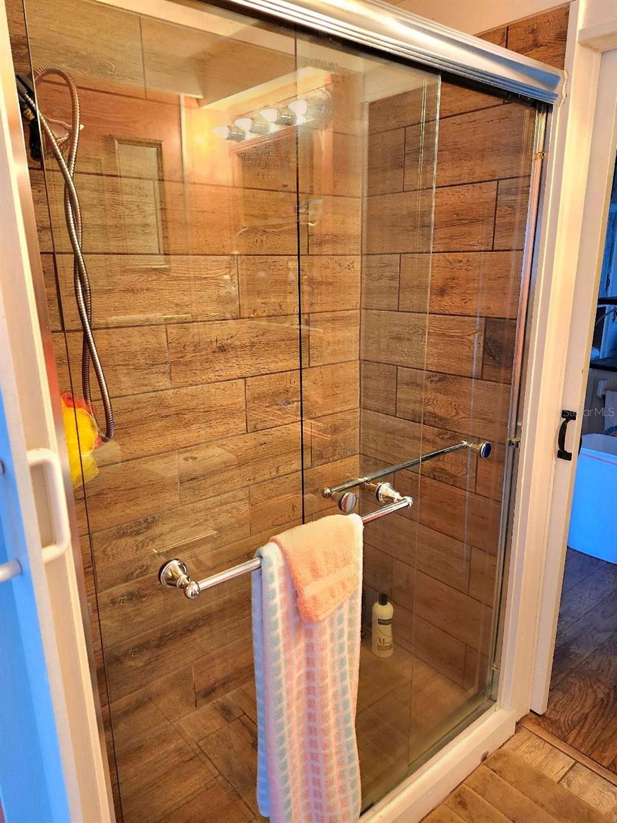 Image 25 of 56 For 6619 New Jersey Street