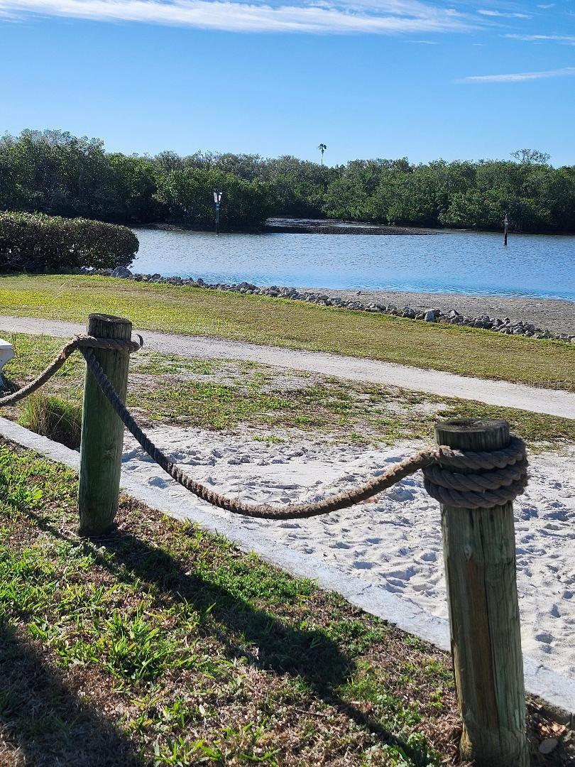 Image 38 of 56 For 6619 New Jersey Street