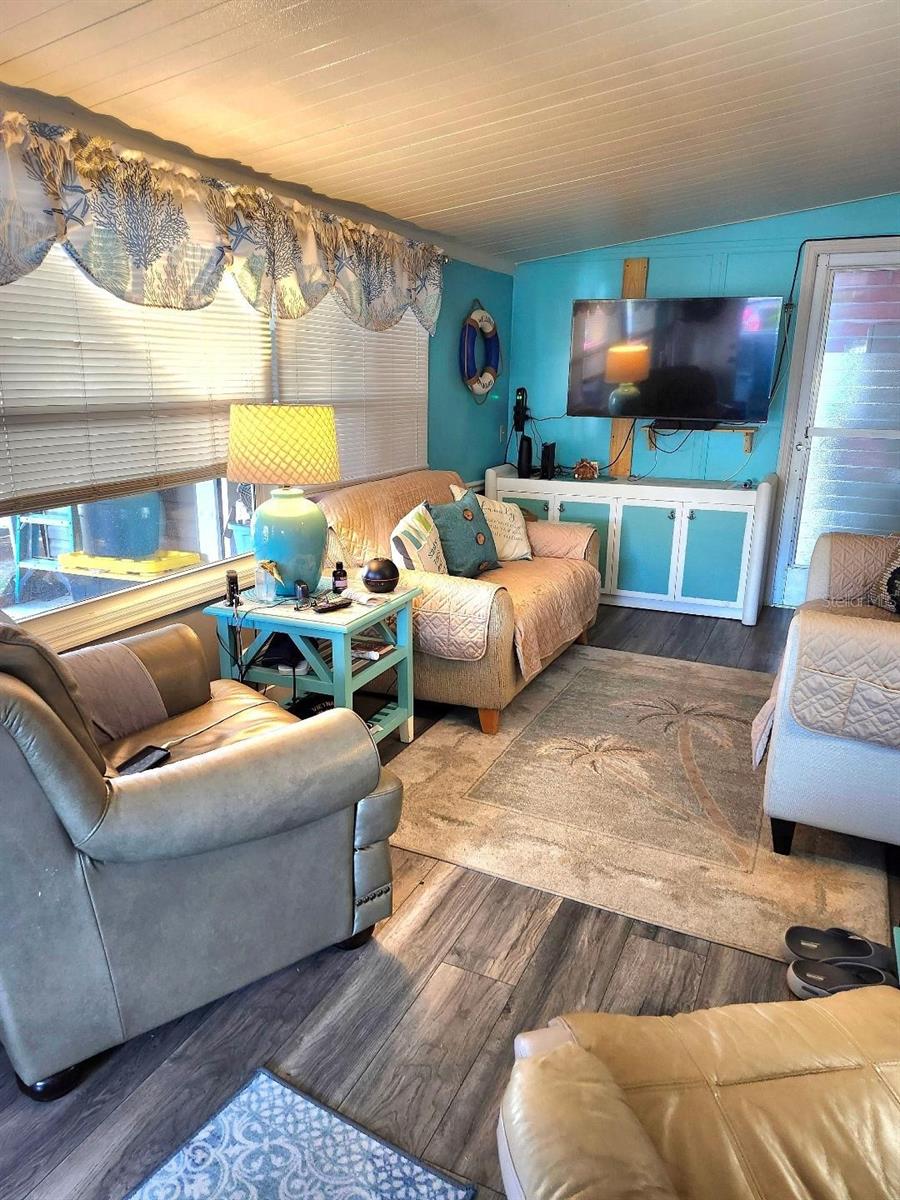 Image 6 of 56 For 6619 New Jersey Street