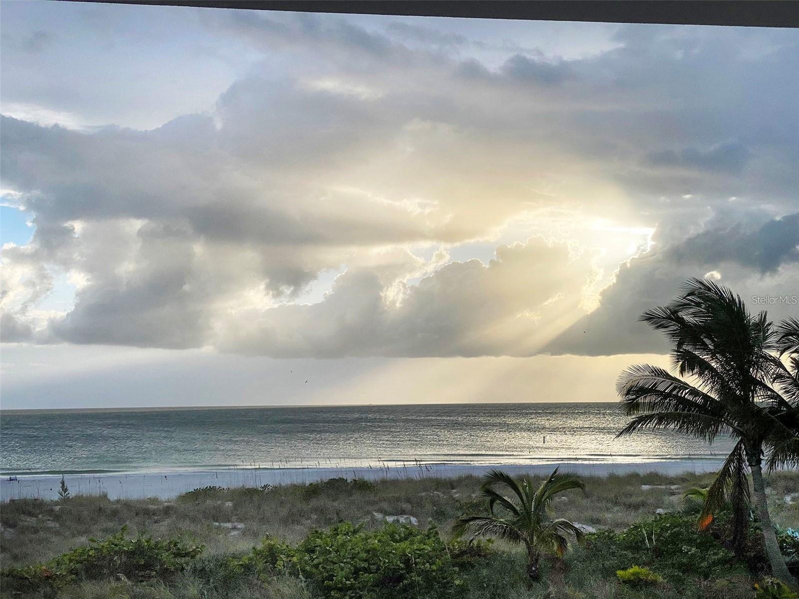 Image 34 of 46 For 104 Sunset Lane