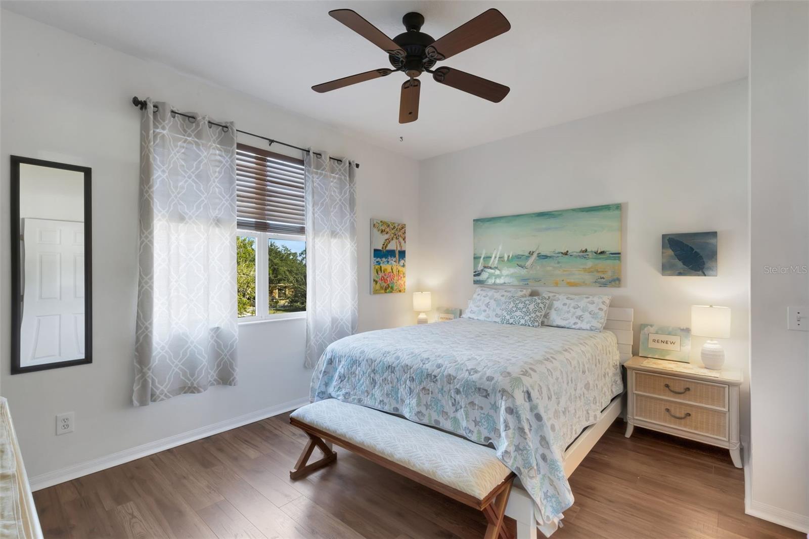 Image 10 of 35 For 3935 Yellowstone Circle