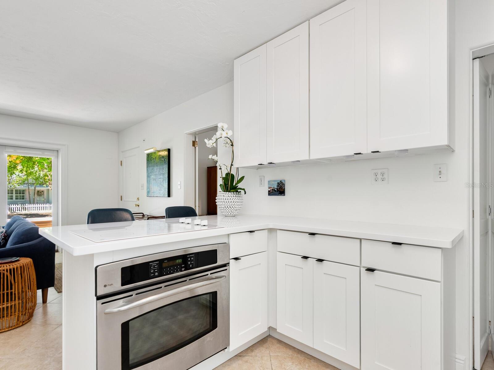 Image 14 of 56 For 3629 Almeria Avenue