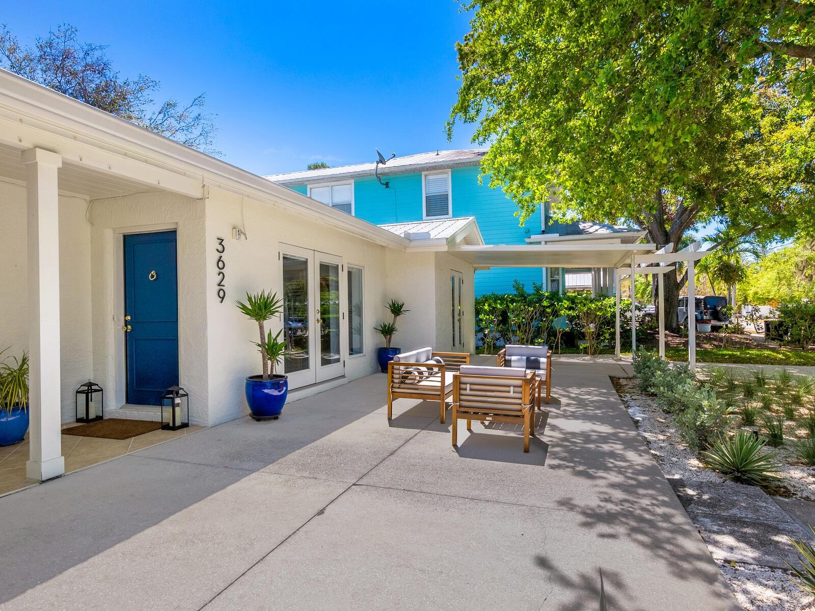 Image 3 of 56 For 3629 Almeria Avenue