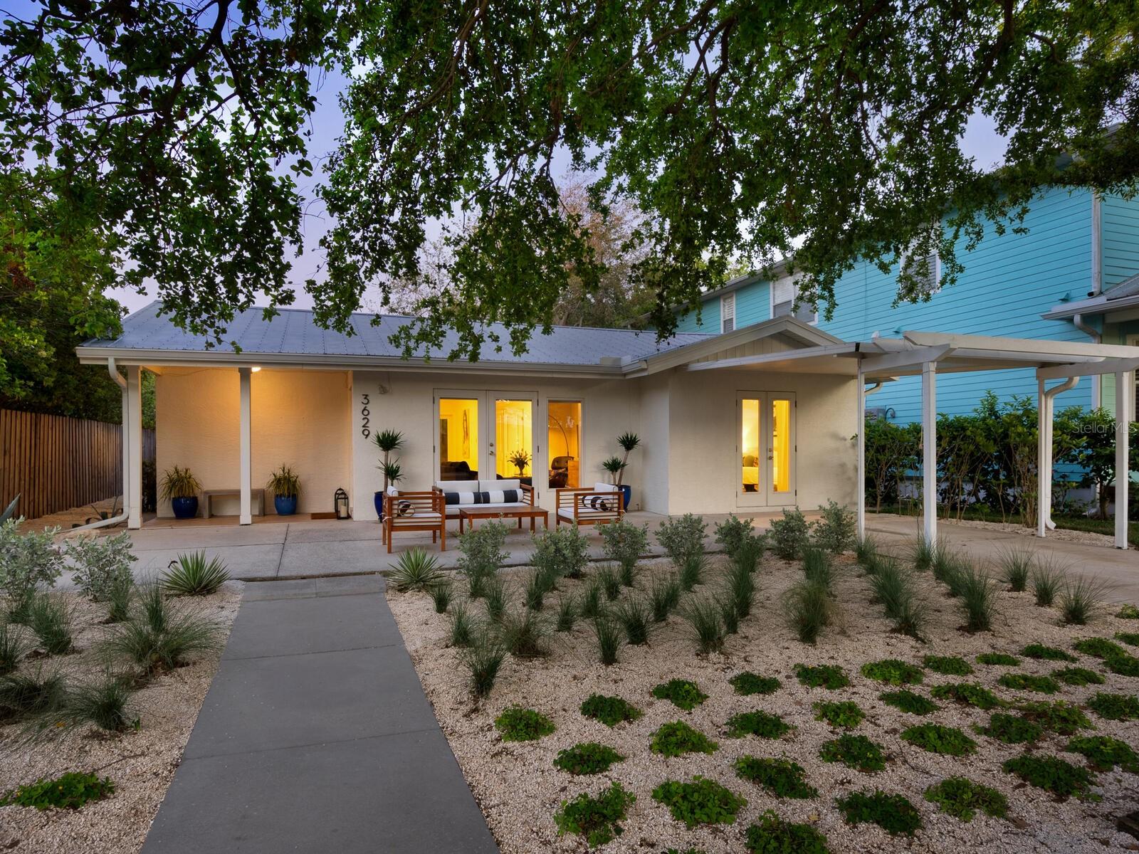 Image 33 of 56 For 3629 Almeria Avenue