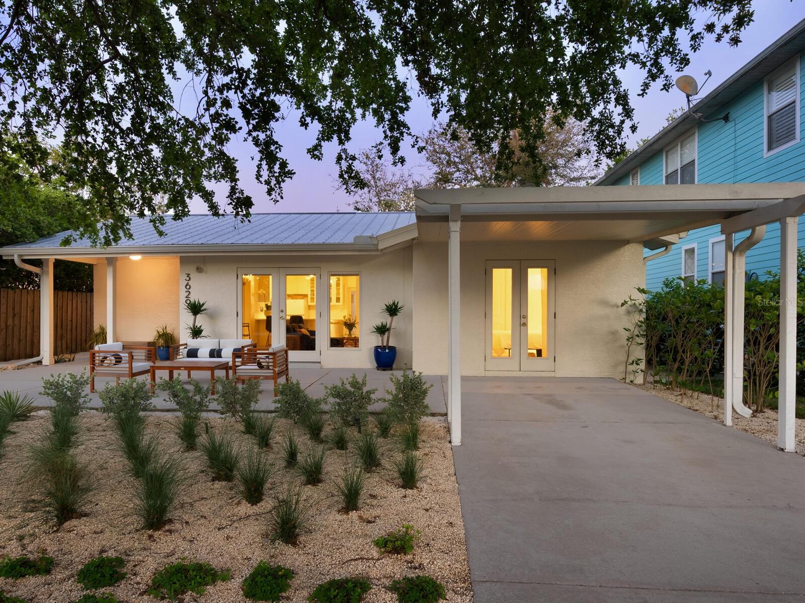 Image 34 of 56 For 3629 Almeria Avenue