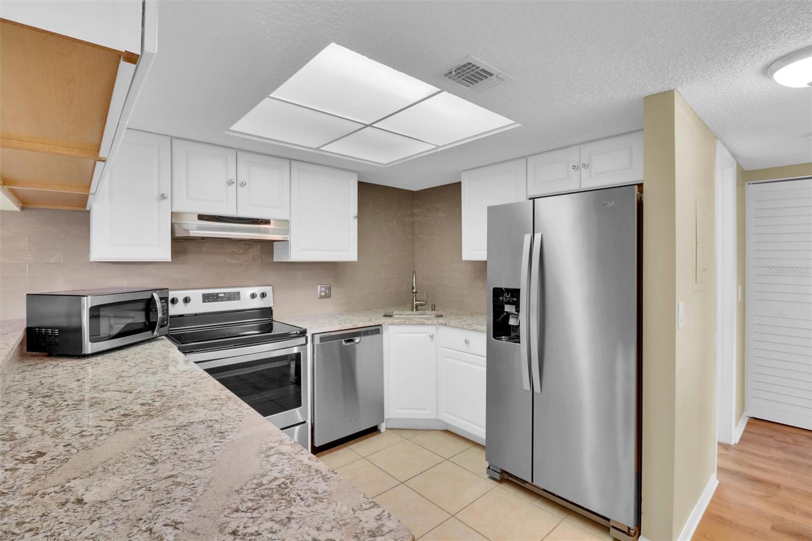 Image 6 of 38 For 1515 Forrest Nelson Boulevard N104