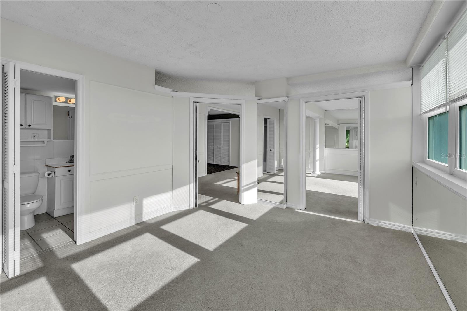 Image 18 of 33 For 33 Gulfstream Avenue 401