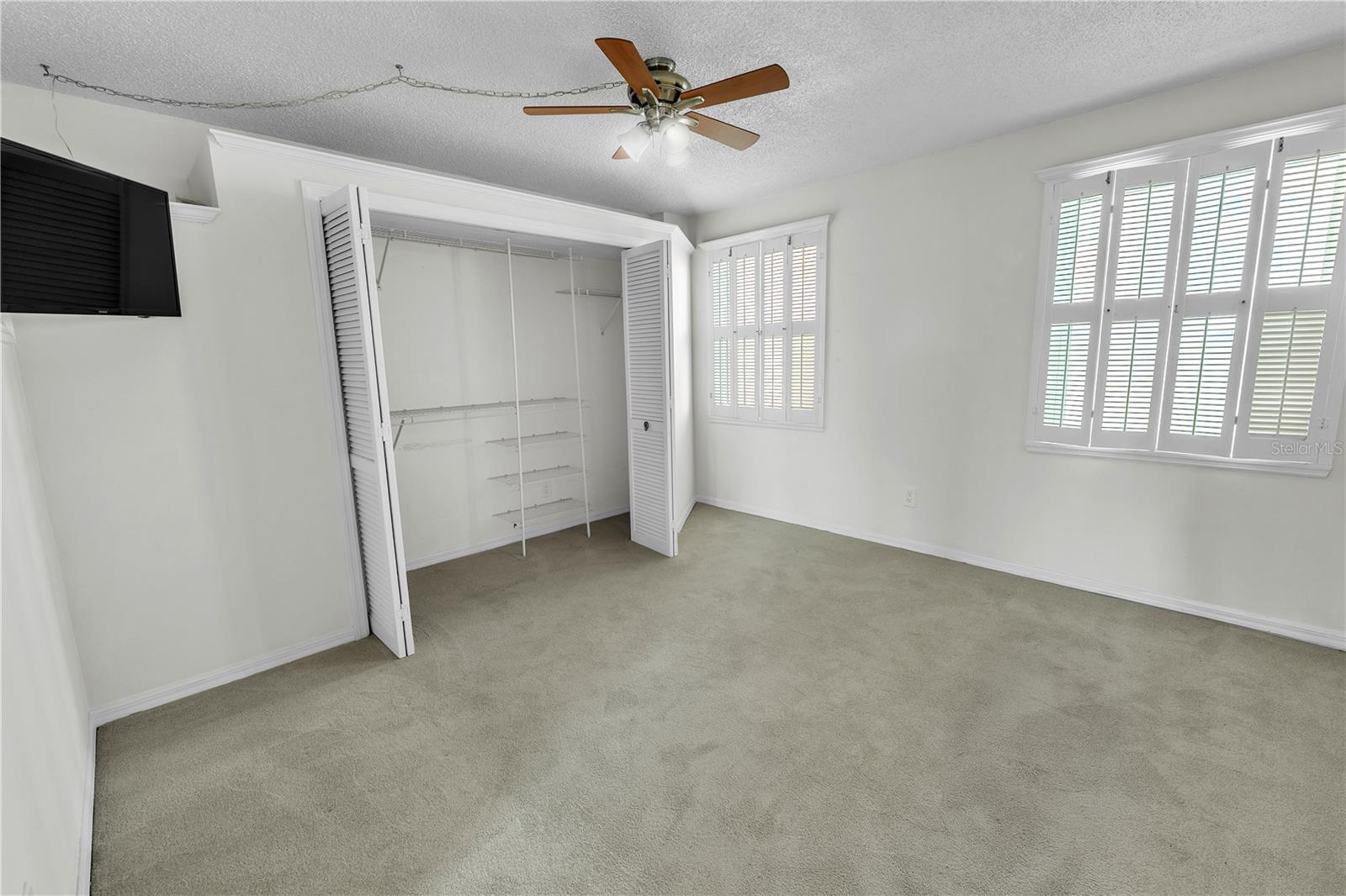 Image 22 of 33 For 33 Gulfstream Avenue 401