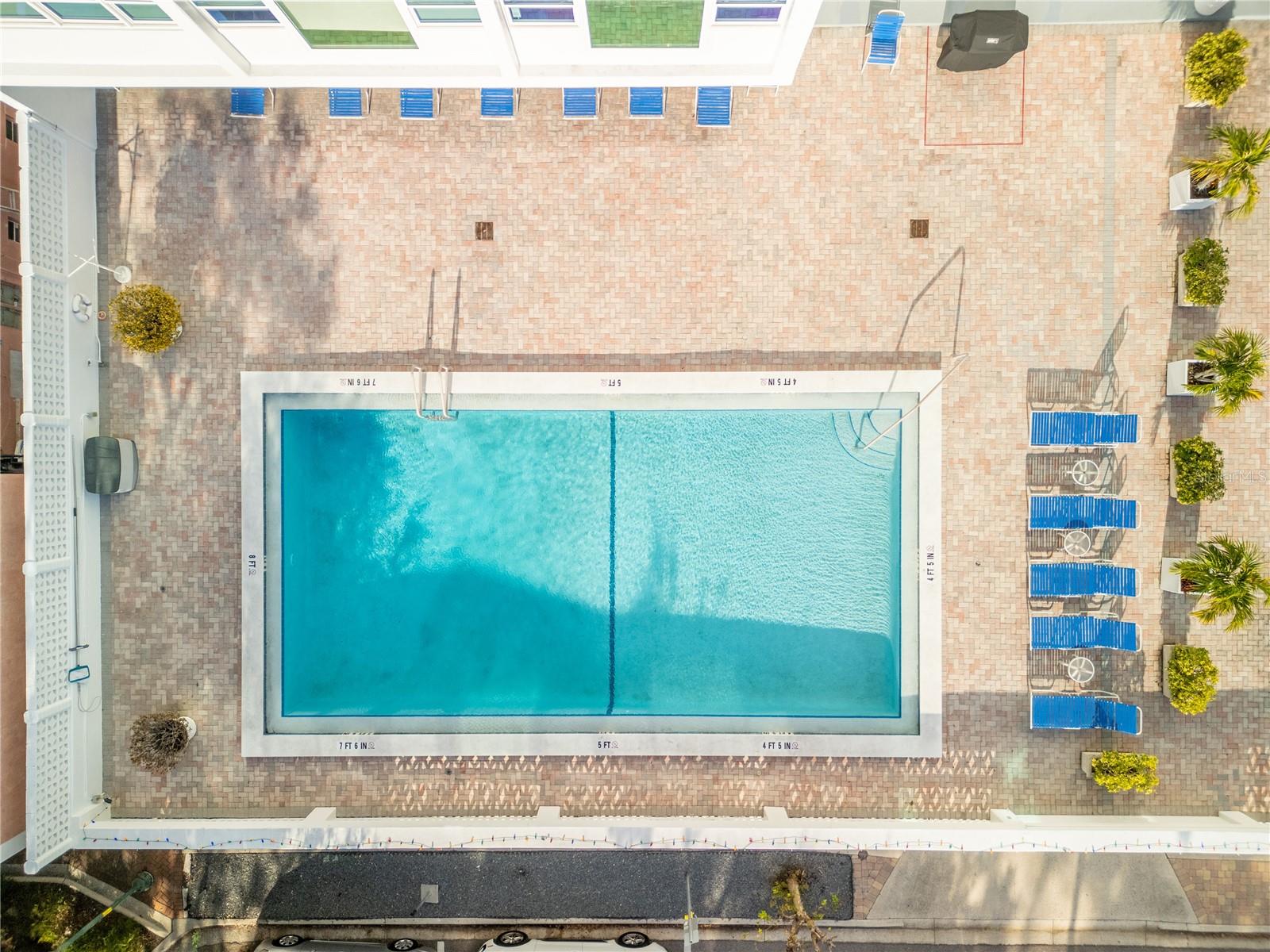 Image 7 of 33 For 33 Gulfstream Avenue 401