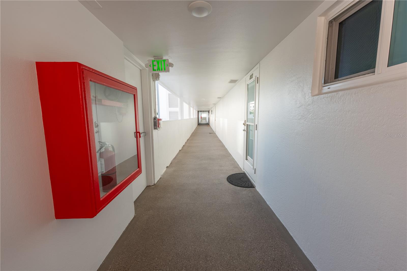 Image 9 of 33 For 33 Gulfstream Avenue 401