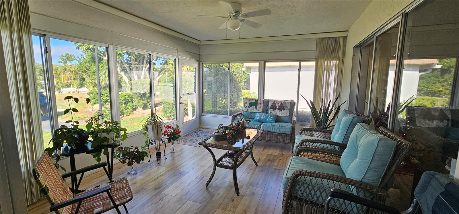 Image 10 of 29 For 2009 Riverbluff Parkway V334