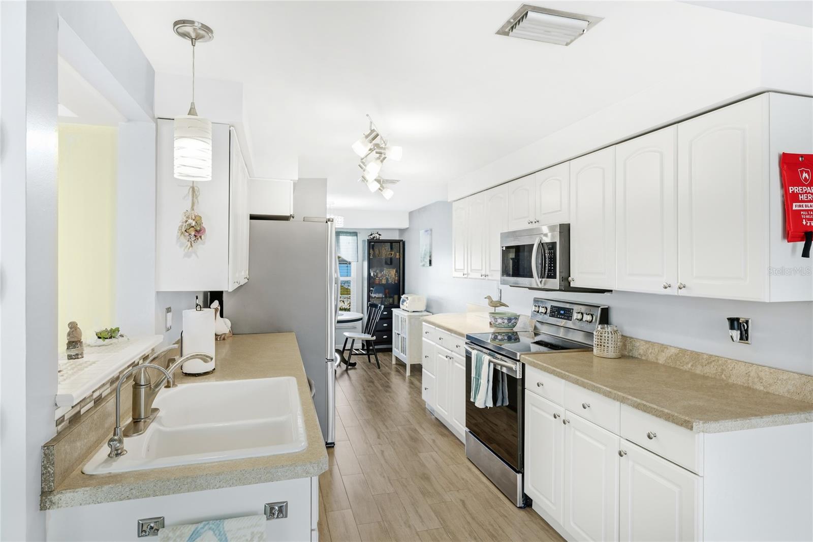 Image 12 of 54 For 5603 1st Avenue Dr Nw