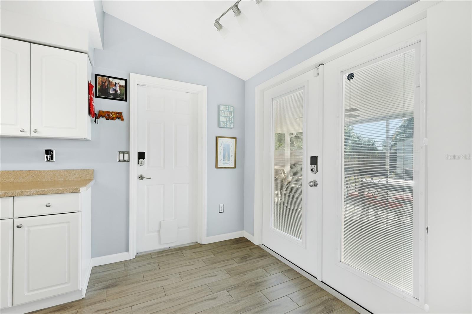 Image 19 of 54 For 5603 1st Avenue Dr Nw