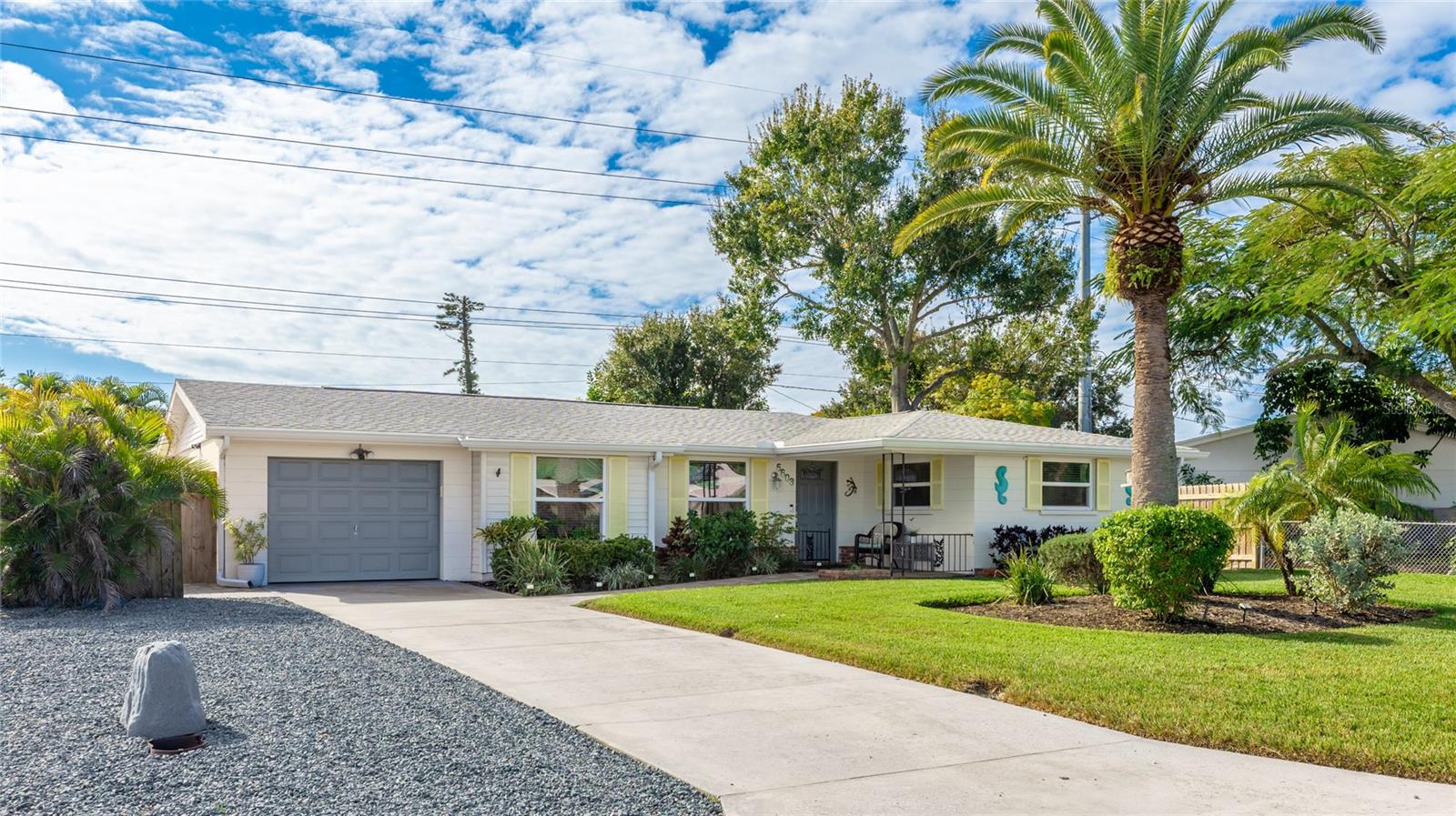 Image 38 of 54 For 5603 1st Avenue Dr Nw