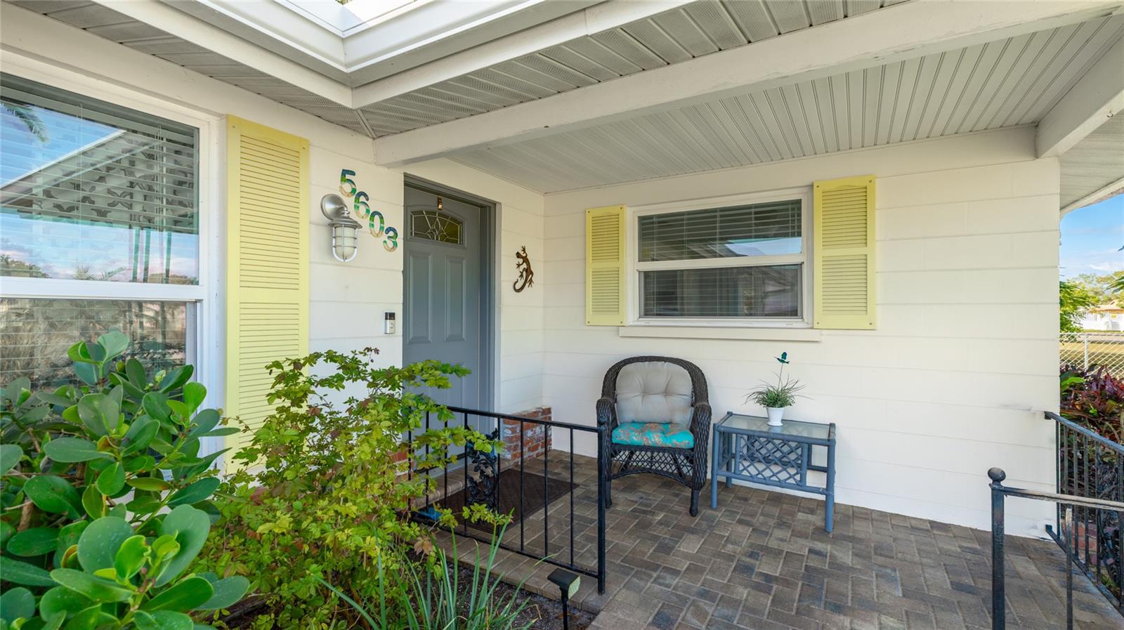 Image 5 of 54 For 5603 1st Avenue Dr Nw