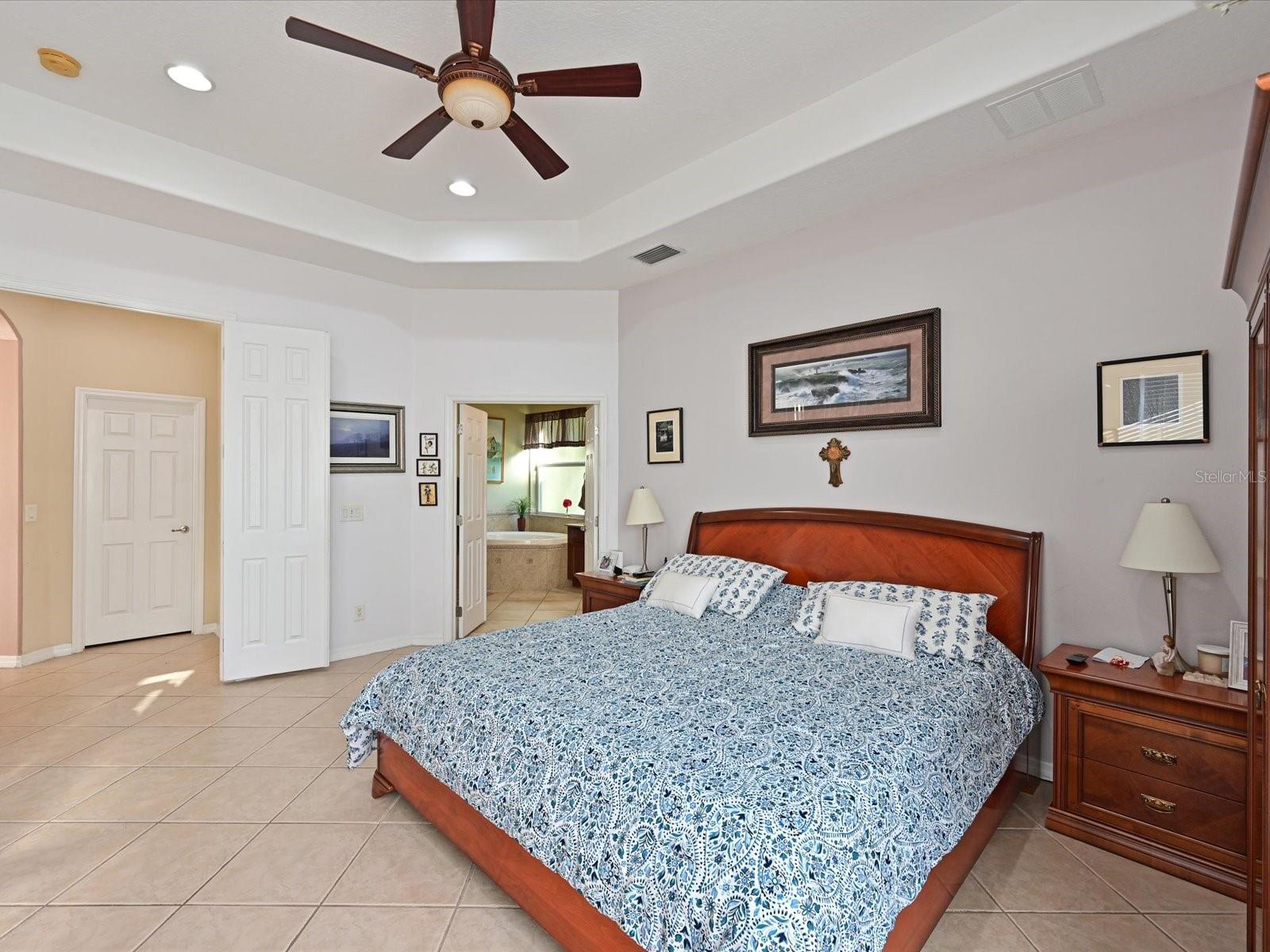 Image 14 of 32 For 4111 70th Ave E