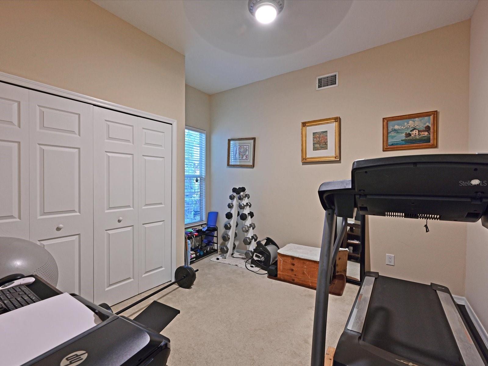 Image 16 of 32 For 4111 70th Ave E