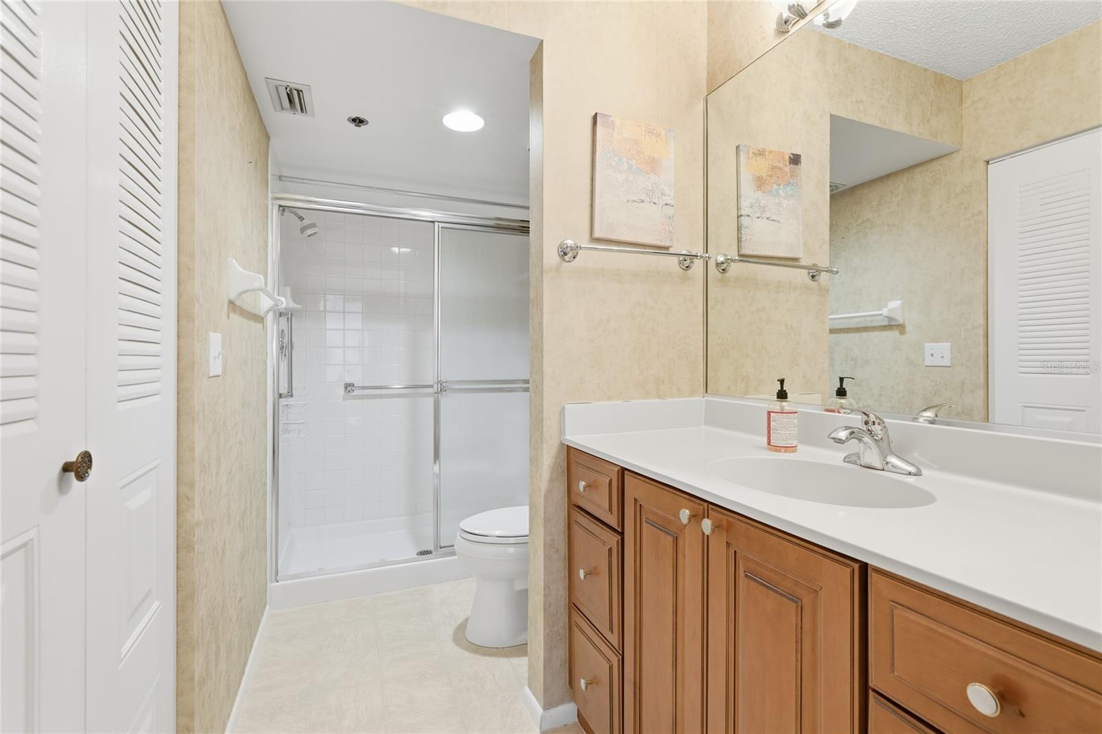 Image 16 of 35 For 3750 Pinebrook Circle 308