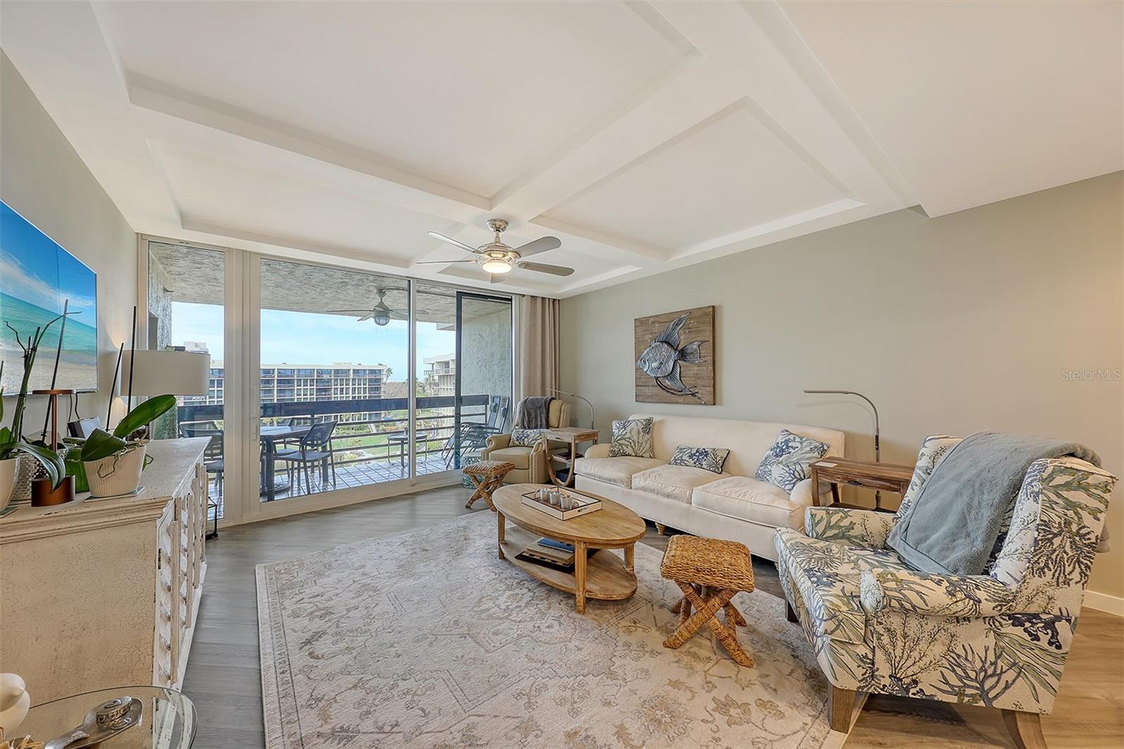 Image 13 of 63 For 1095 Gulf Of Mexico Drive 502