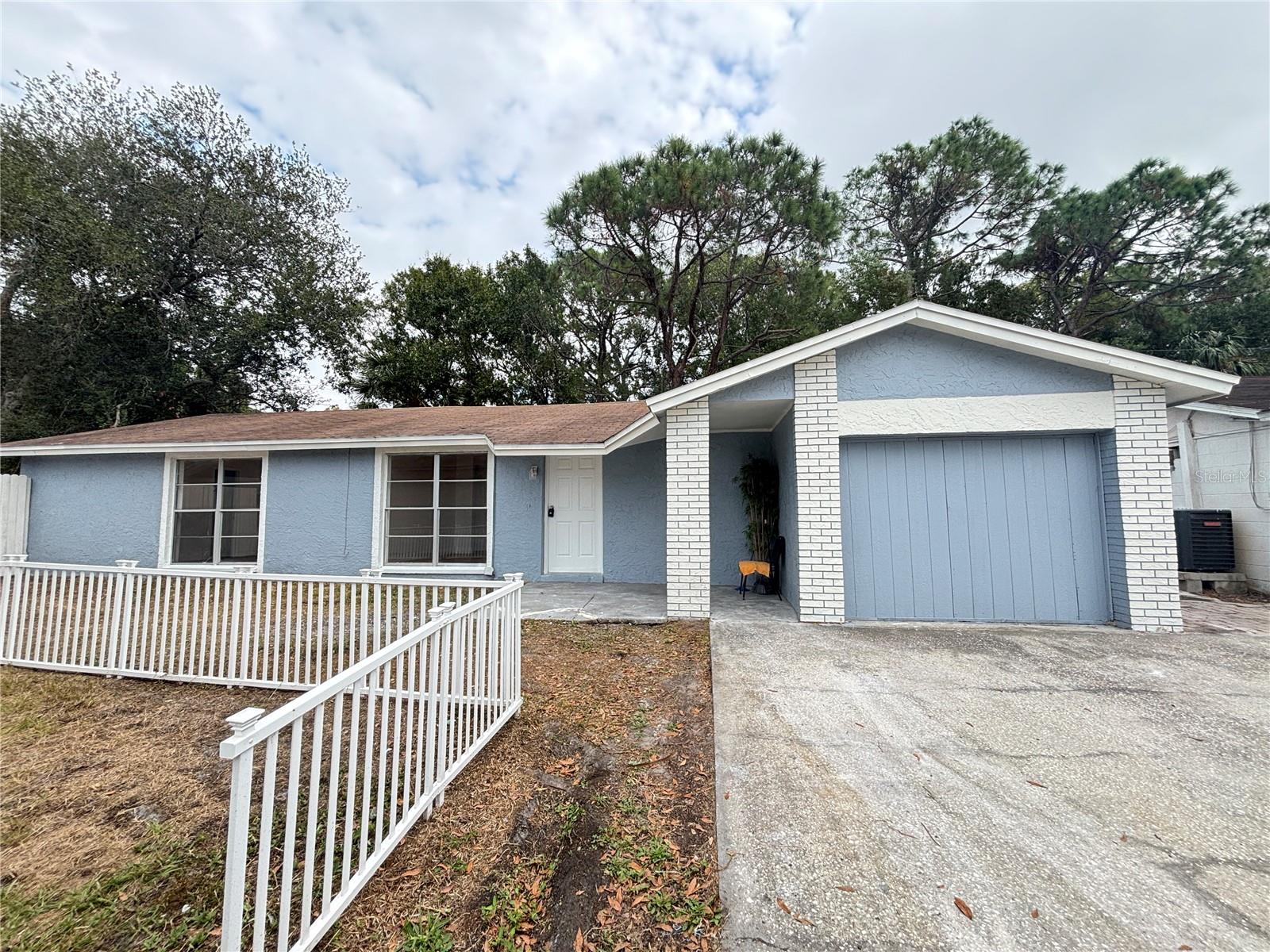 Details for 10101 Springtree Court, TAMPA, FL 33615