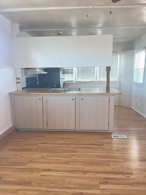 Image 8 of 79 For 10315 Cortez Road W 15g