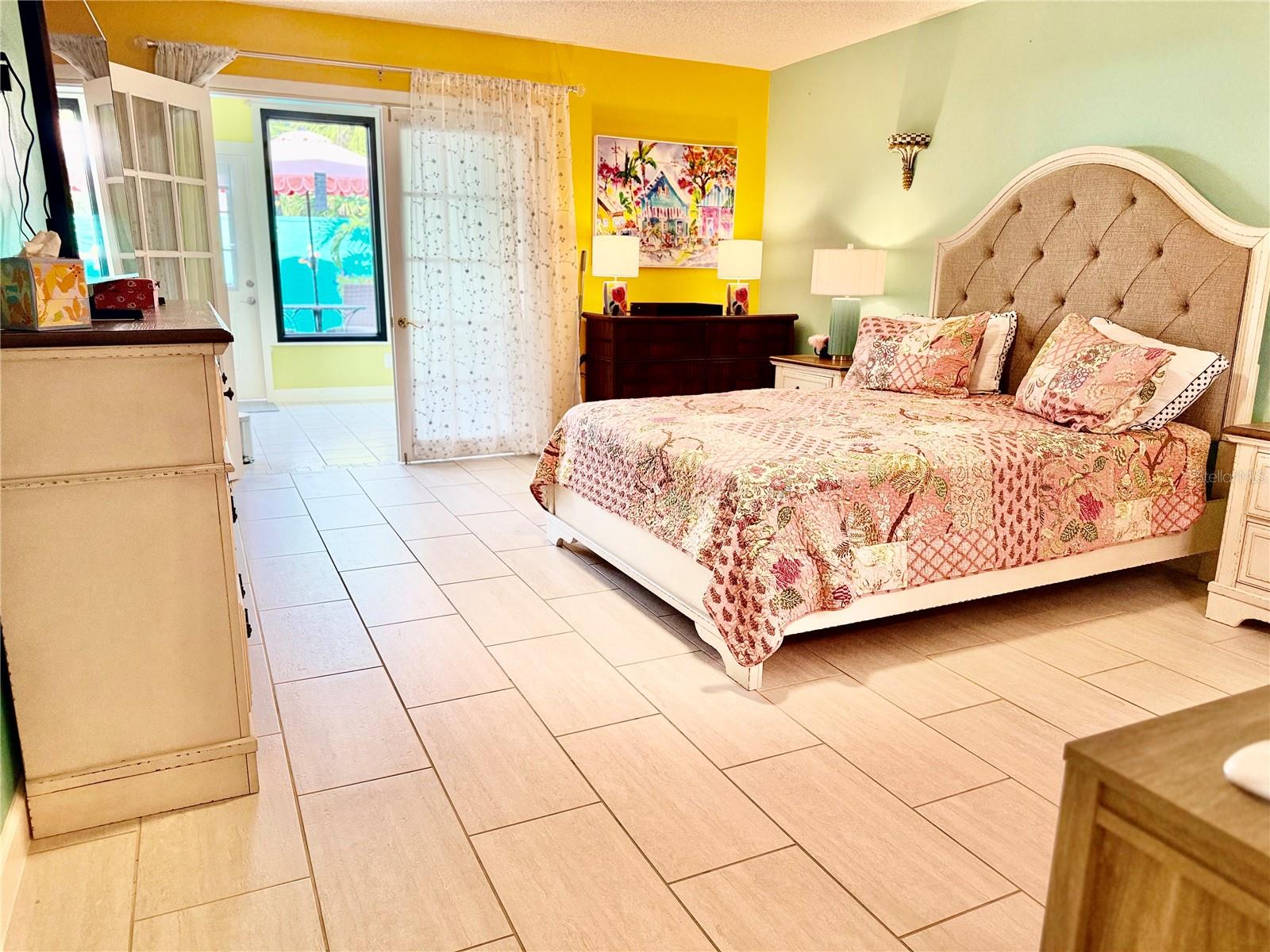 Image 22 of 28 For 511 Lakeside Drive