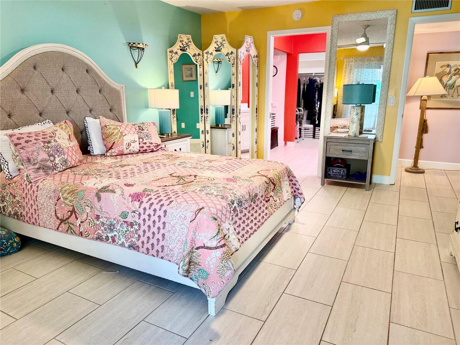 Image 24 of 28 For 511 Lakeside Drive