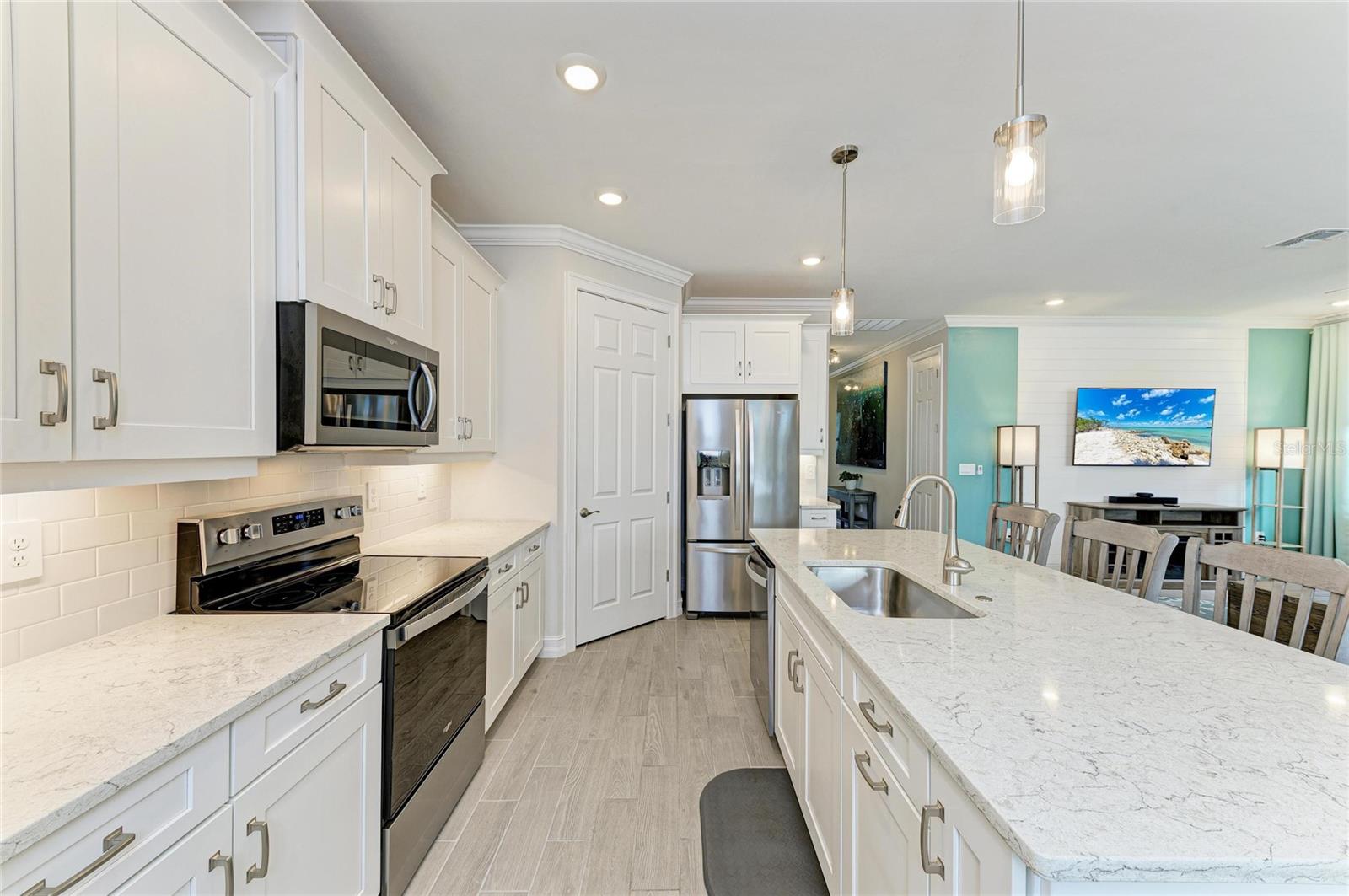 Image 31 of 85 For 113 Villoresi Boulevard