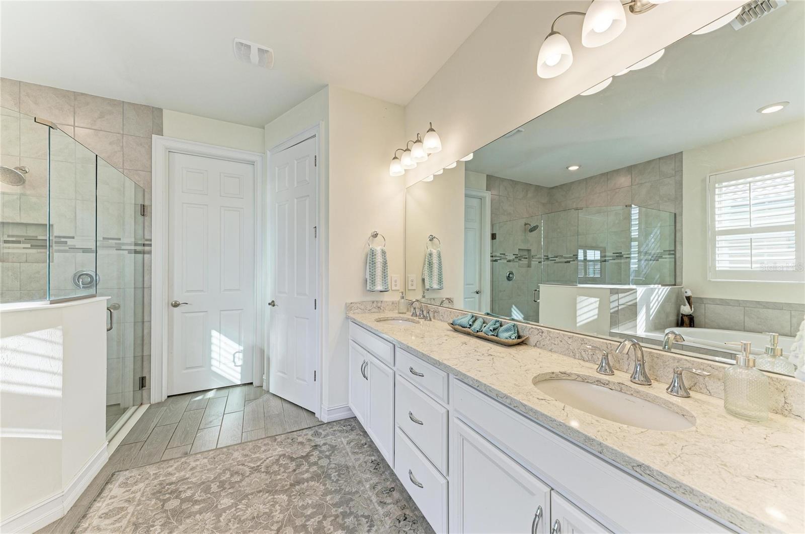 Image 39 of 94 For 229 Vinadio Boulevard