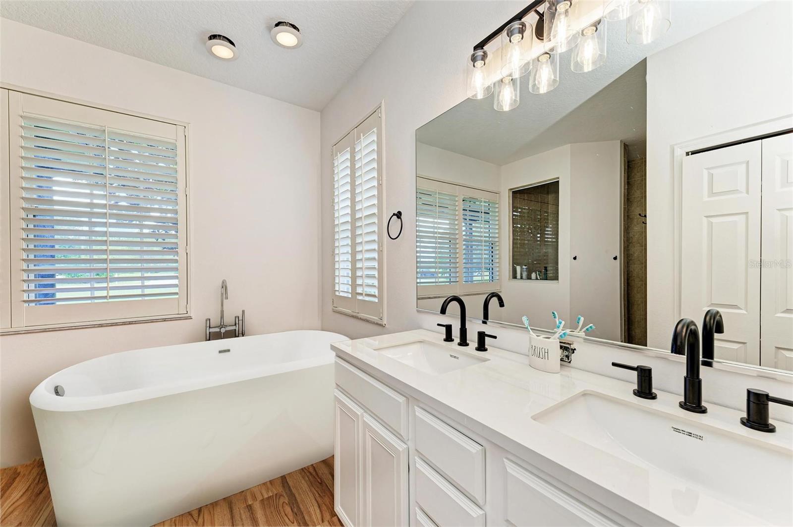 Image 23 of 40 For 22505 Night Heron Way