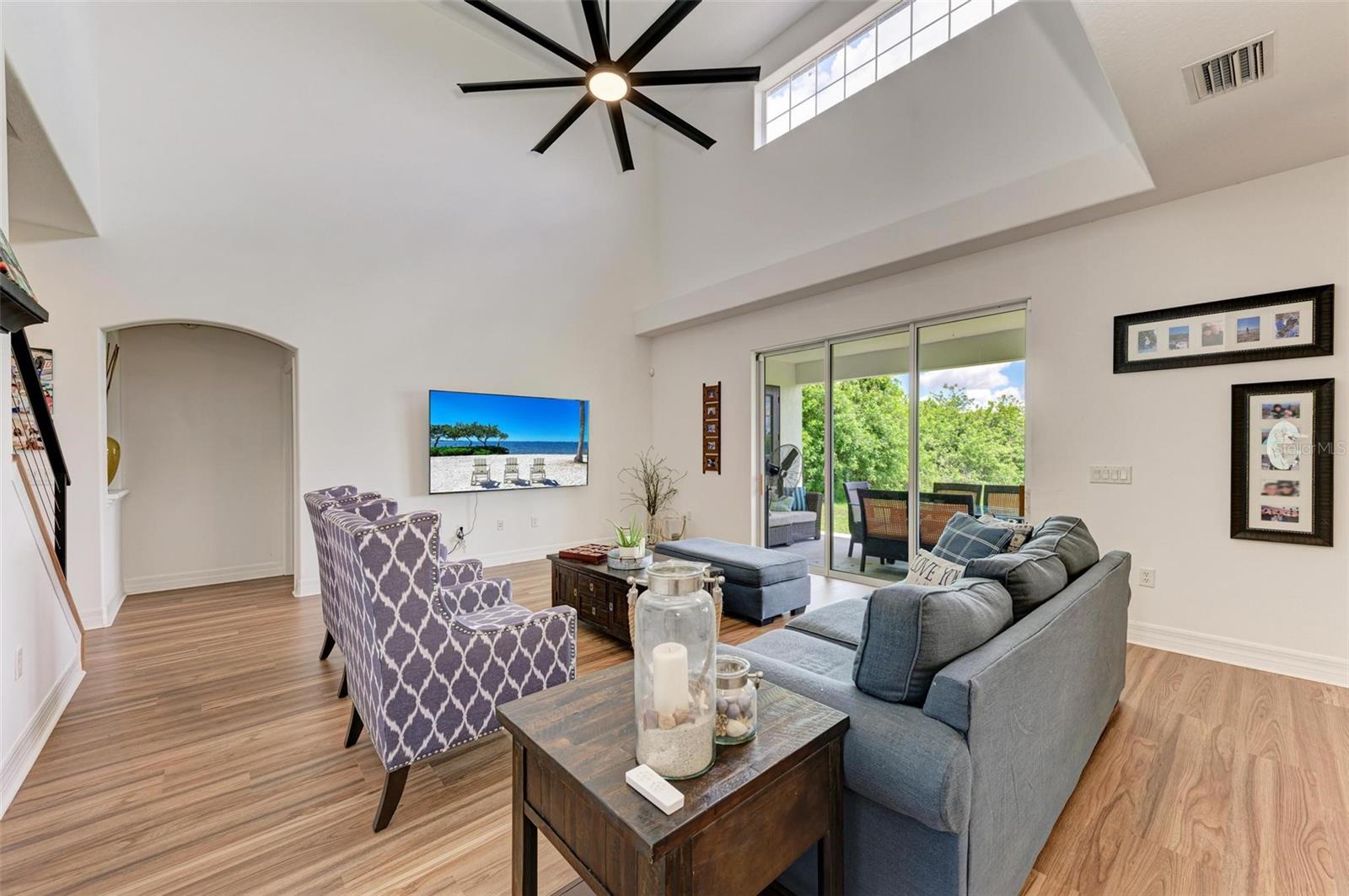 Image 5 of 40 For 22505 Night Heron Way