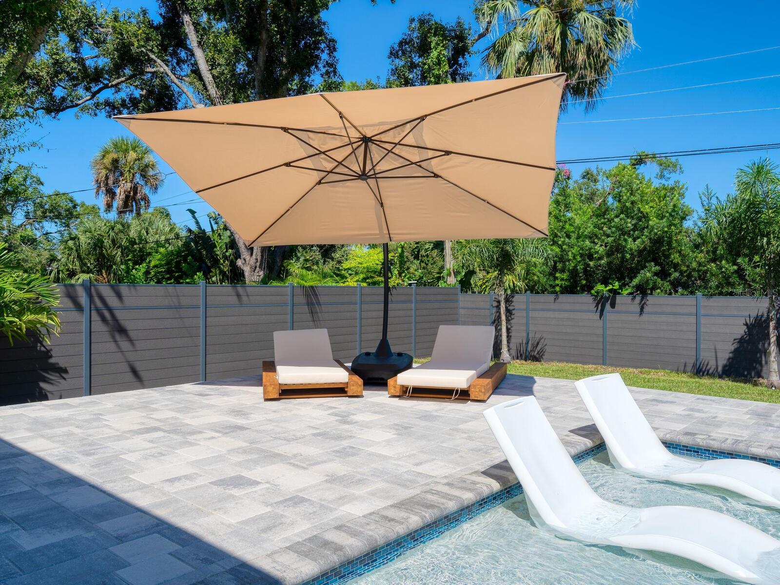 Image 30 of 42 For 2467 Hyde Park Street